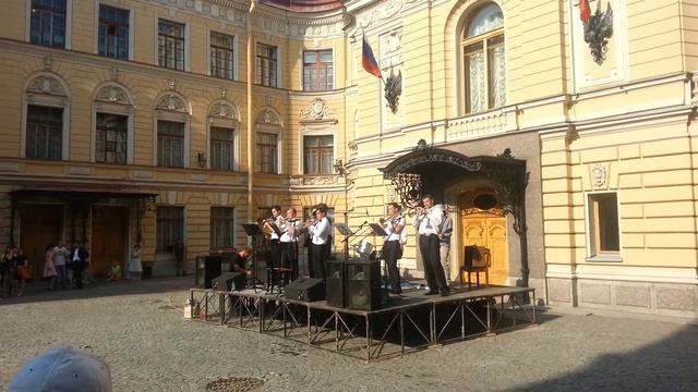 Olympic Brass смотреть онлайн