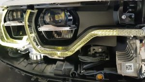 Ремонт фарове фар BMW G30 ADAPTIVE LED дневни светлини ангелски очи диодни