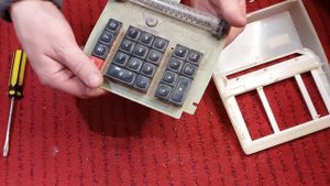 разбор калькулятора электроника мк 22