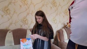 VLOG День рождения Даши.  Реакция на подарки