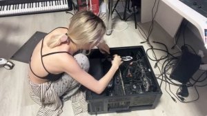 ФАСОЛЬКА СОБИРАЕТ ПК И ГОТОВИТ САЛАТ - Fasoollka