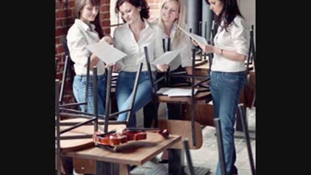 Antidotum Quartet - Kolędy: Jingle Bells, Cicha noc, Pójdźmy wszyscy do stajenki смотреть онлайн