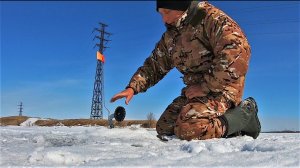 Поставили ЖЕРЛИЦЫ в заливе! Ушли ловить на удочку!