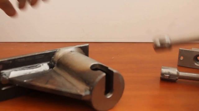 Винтовой замок V2.1 ))) смотреть онлайн