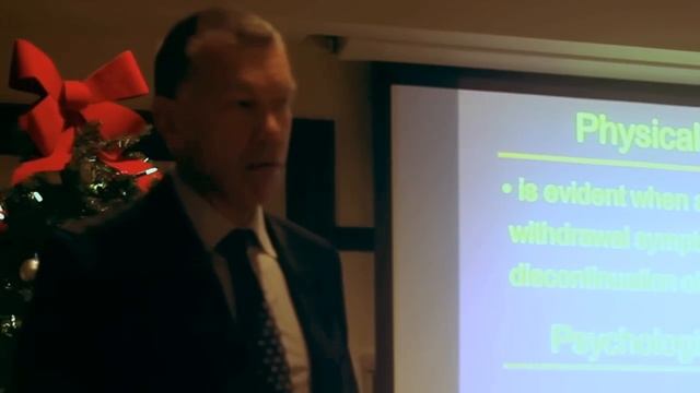 EMLondon Grand Rounds - Dr. Martyn Judson - Introduction to substance abuse смотреть онлайн