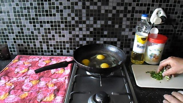 Яичница .Что может быть проще смотреть онлайн