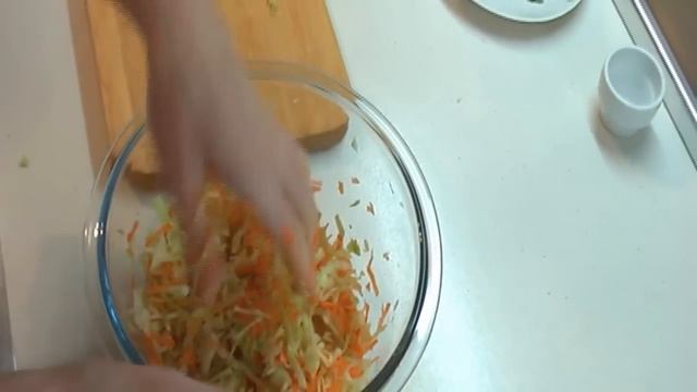 Svaigu kāpostu - burkānu salāti смотреть онлайн