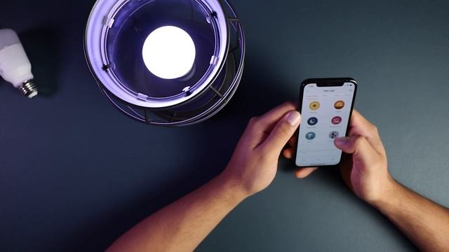 Best Smart Bulb For Under $20!! - Yeelight Smart LED Bulb W3 Review & Installation (No Hub Needed) смотреть онлайн