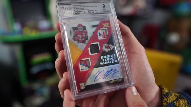 I Opened a $50,000 NFL Trading Card Mystery Box! смотреть онлайн