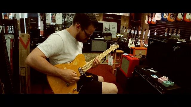 Fender CABRONITA Limited Edition Telecaster BSB смотреть онлайн