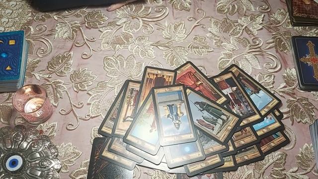 #разлучница#измена Есть ли у разлучницы еще мужчины.?? Таро гадание.