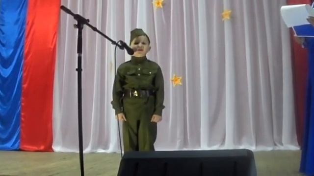 Стихотворение в исполнении сына Прохора "Мой папа Генерал" смотреть онлайн