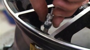 Восстановление резьбы датчика давления