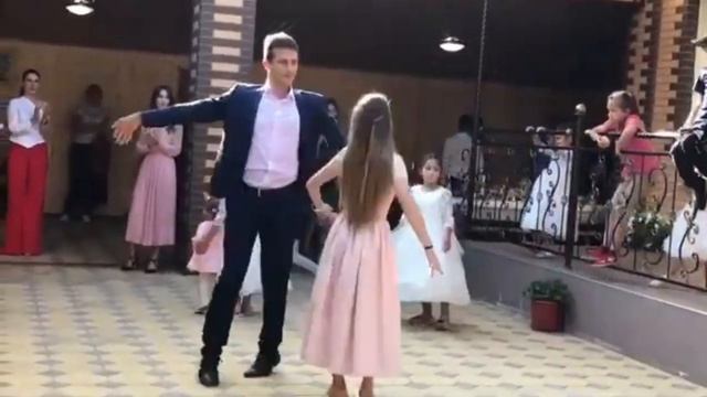 ОСЕТИНСКИЕ ТАНЦЫ XONGÆ KAFT OSSETIAN FOLK DANCE