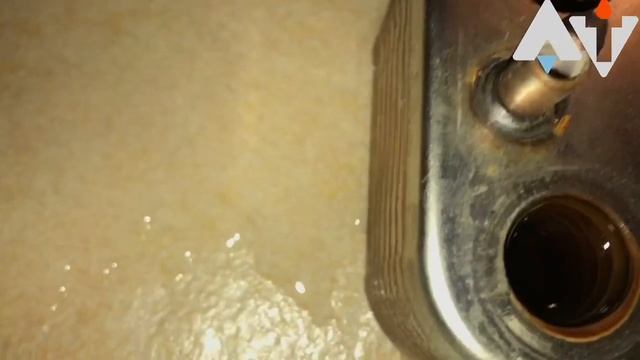 Котел перегревается, моем вторичный теплообменник.
