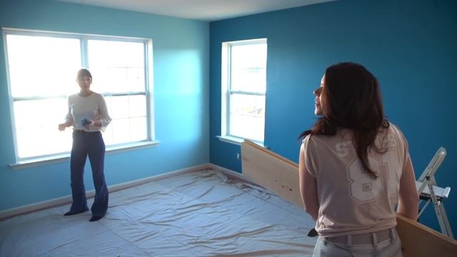 Beachy 70s Room Makeover for Niki! | Style Selected смотреть онлайн