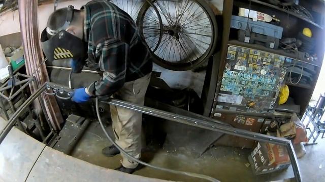 Бистрие ворота с елементами ковки смотреть онлайн