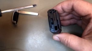 How to replace a 2022 Ford Explorer 5 Button Smart Key Remote Battery