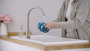 How to clean your Dyson Gen5detect™ cordless vacuum's filter