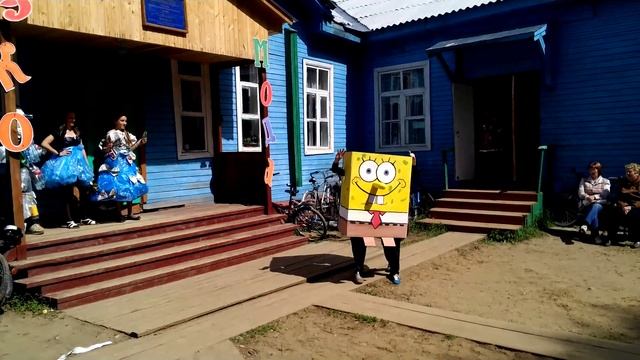 конкурс одежды из бросового материала - "Экомода"(1)