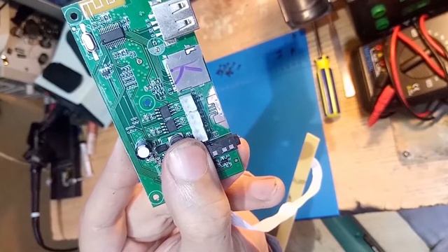 Ремонт стерео колонки копия JBL (не заряжается) смотреть онлайн