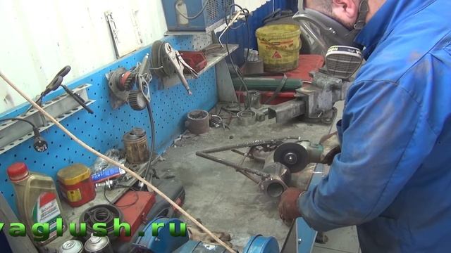 Замена катализатора на пламегаситель на Mitsubishi Outlander. Замена катализатора и гофры глушителя смотреть онлайн