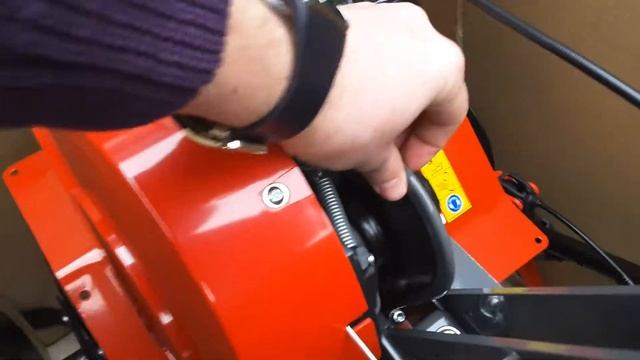 Первые впечатления от Pubert Aro смотреть онлайн