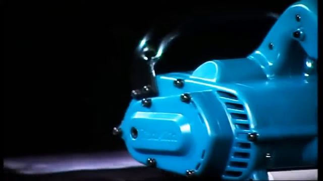 Обзор электроинструмента Makita
