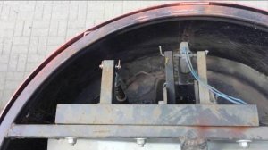 Груша не спускается