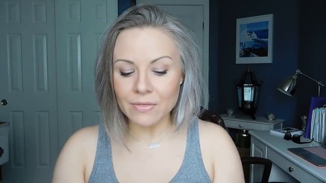 Review: Laura Geller LashBoss Mascara! смотреть онлайн