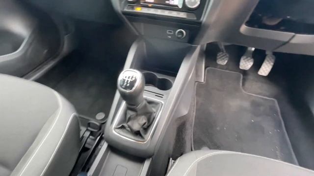 SKODA Fabia 1.0 TSI SE L (95PS) 5-Dr Hatchback GF68YKT смотреть онлайн