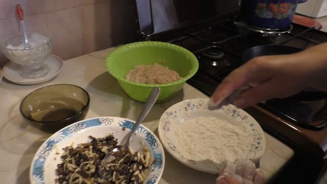 Мясные зразы с грибами.  Ну очень вкусные зразы!