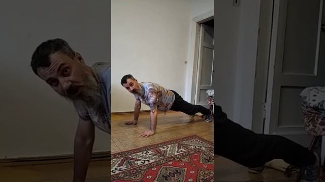 Планка, отжимания смотреть онлайн