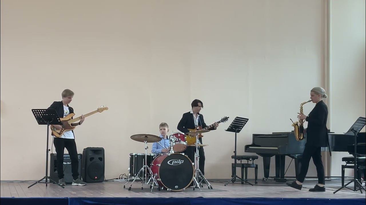 The white stripes - Seven nation army смотреть онлайн