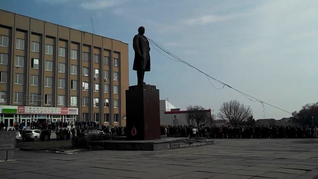 Золотоноша лисий смотреть онлайн