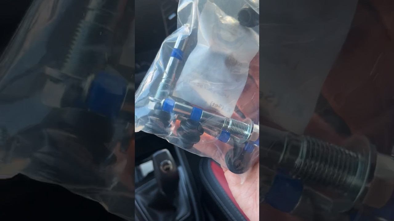 LADA VESTA. ДОРАБОТАННЫЕ НАПРАВЛЯЮЩИЕ ПЕРЕДНЕГО СУППОРТА. смотреть онлайн