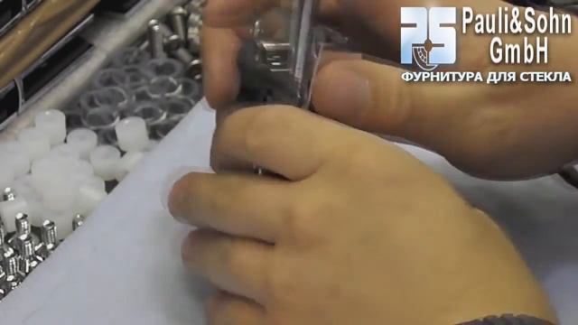 Фурнитура для стекла для изготовления светопрозрачных кострукций.