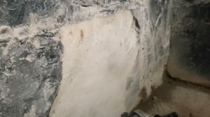 Как чистим фундамент от битума и подготавливаем основание под мастику.