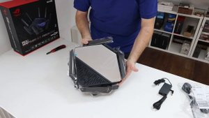 ASUS ROG Rapture GT-AXE16000 unboxing