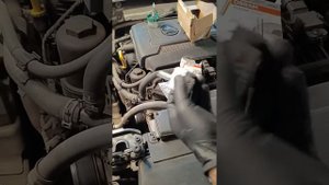 Skoda superb headlight bulb replacement Osram D3S -35w