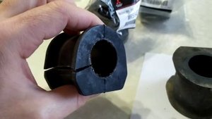 Поддельные втулки стабилизатора на Паджеро 4 в Экзисте