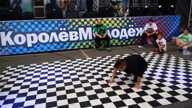 bboy Шейкер vs bboy Kesl - King town battle смотреть онлайн