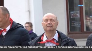 Мы пионеры – дети рабочих.