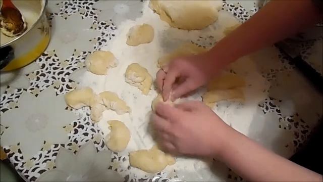 Пирожки из дрожжевого теста смотреть онлайн