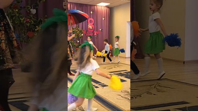 Русалочка - 8 марта 03.03.2023 смотреть онлайн