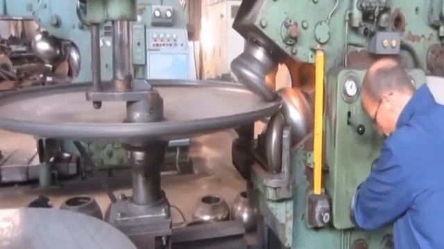 Необычные станки по работе с металлом