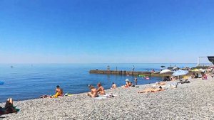 На пляже Спутник в Сочи сегодня 7 июня 2020 года. #Сочи #море #пляж