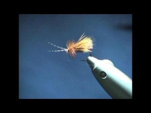Сухая мушка Brown Sedgehog  (Dry fly).