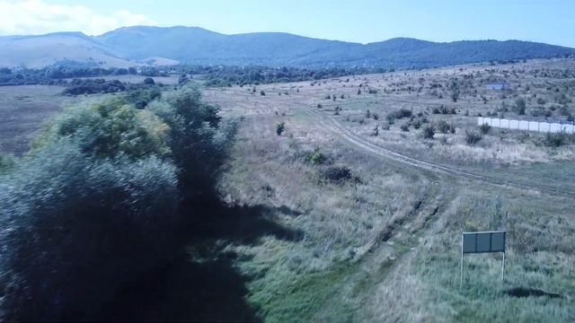 Волшебный пролет через Озеро в ЭКО-село Мраморное. Крым 12.08. 2022. Крымская Швейцария смотреть онлайн