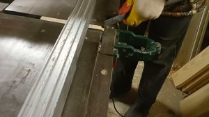 Мастерская пчеловода. Изготовление дверной коробки на деревообрабатывающем станке Sturm WM 1924.